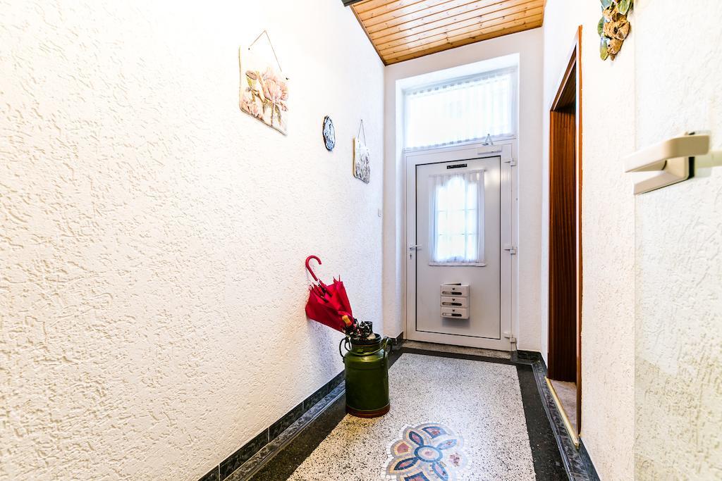 Ferienwohnung Koeln-Altstadt-Nord Kamer foto